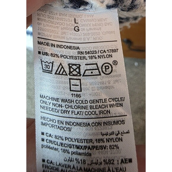 Old Navy Cream Blue Nordic Sweater Size Large Cozy Winter Cottagecore - Picture 7 of 7